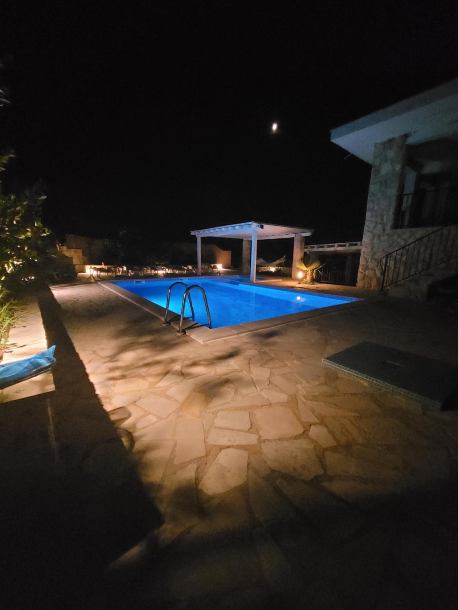 Villa Bosna Near Dubrovnik Very Beautiful Villa Entirely Privatized Swimming Pool, Jacuzzi, Sauna, Billiard, Ping-Pong Ivanica Exterior photo